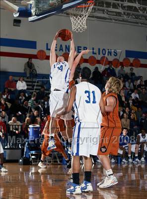 Thumbnail 3 in Westwood @ Leander photogallery.