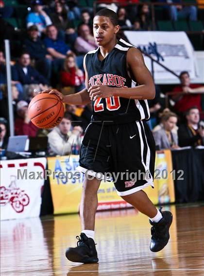 Thumbnail 2 in Mechanicville vs. Tuckahoe (NYSPHSAA Class C Semifinal) photogallery.