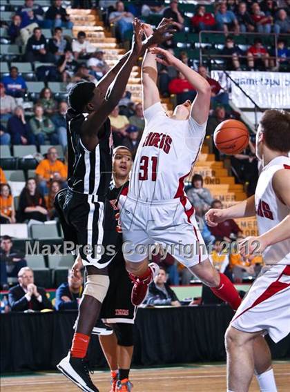 Thumbnail 3 in Mechanicville vs. Tuckahoe (NYSPHSAA Class C Semifinal) photogallery.