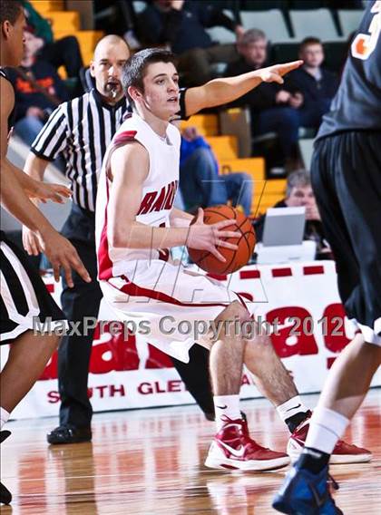 Thumbnail 1 in Mechanicville vs. Tuckahoe (NYSPHSAA Class C Semifinal) photogallery.
