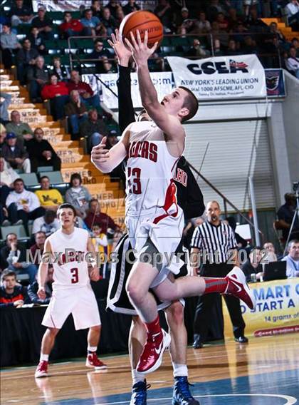 Thumbnail 3 in Mechanicville vs. Tuckahoe (NYSPHSAA Class C Semifinal) photogallery.