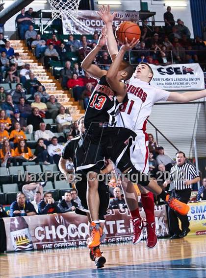 Thumbnail 3 in Mechanicville vs. Tuckahoe (NYSPHSAA Class C Semifinal) photogallery.