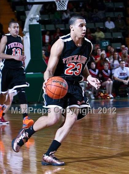 Thumbnail 2 in Mechanicville vs. Tuckahoe (NYSPHSAA Class C Semifinal) photogallery.