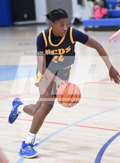 Thumbnail 1 in Phoenix Country Day vs. Colony (Nike Tournament of Champions) photogallery.