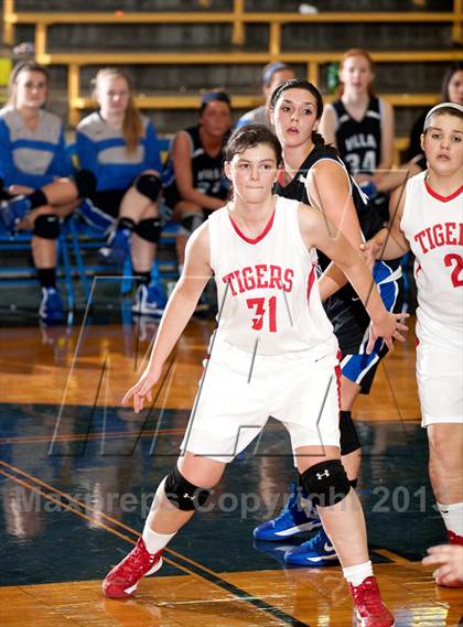Thumbnail 3 in Villa Madonna vs Beechwood (All A Classic) photogallery.