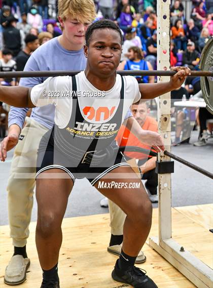 Thumbnail 2 in Hallsville Invitational photogallery.