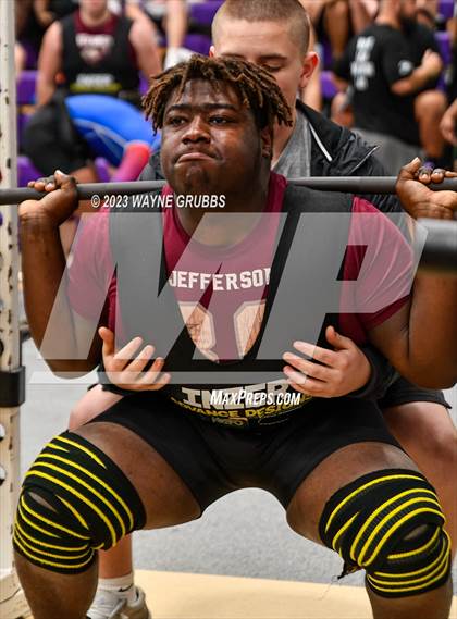 Thumbnail 2 in Hallsville Invitational photogallery.