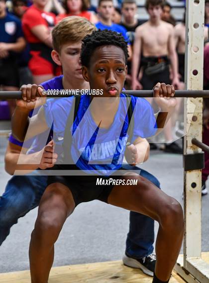 Thumbnail 1 in Hallsville Invitational photogallery.
