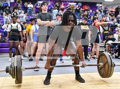 Thumbnail 1 in Hallsville Invitational photogallery.