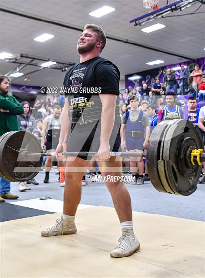 Thumbnail 3 in Hallsville Invitational photogallery.