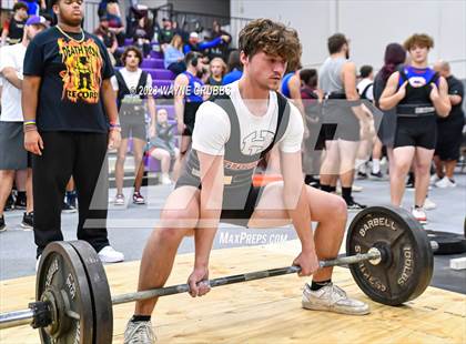 Thumbnail 2 in Hallsville Invitational photogallery.