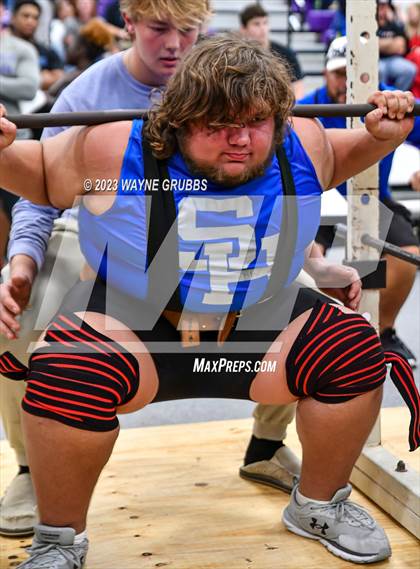 Thumbnail 3 in Hallsville Invitational photogallery.