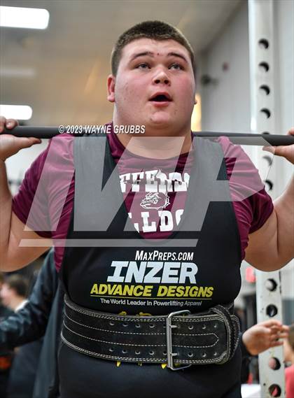 Thumbnail 3 in Hallsville Invitational photogallery.
