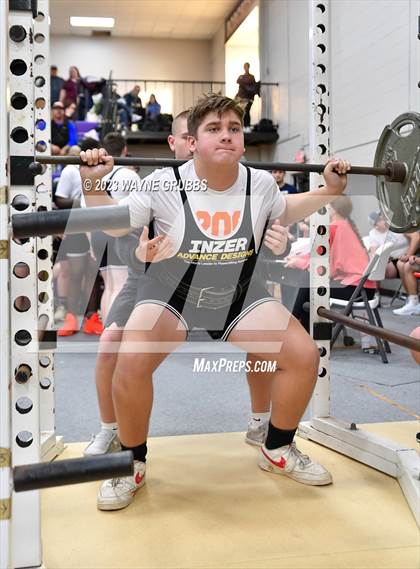 Thumbnail 1 in Hallsville Invitational photogallery.