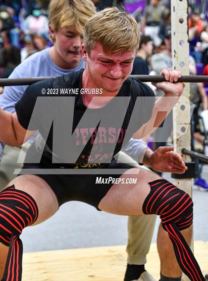 Thumbnail 3 in Hallsville Invitational photogallery.
