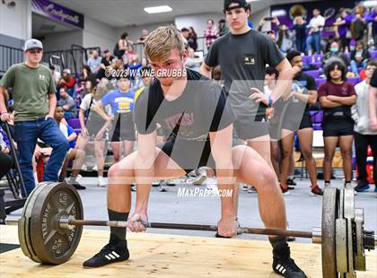 Thumbnail 3 in Hallsville Invitational photogallery.