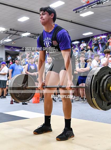 Thumbnail 3 in Hallsville Invitational photogallery.