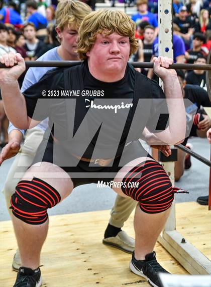 Thumbnail 1 in Hallsville Invitational photogallery.