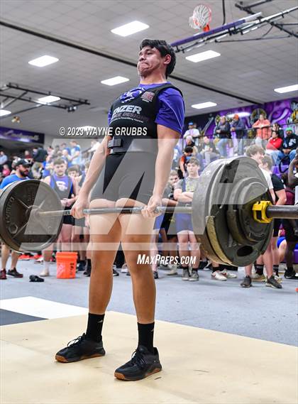 Thumbnail 1 in Hallsville Invitational photogallery.