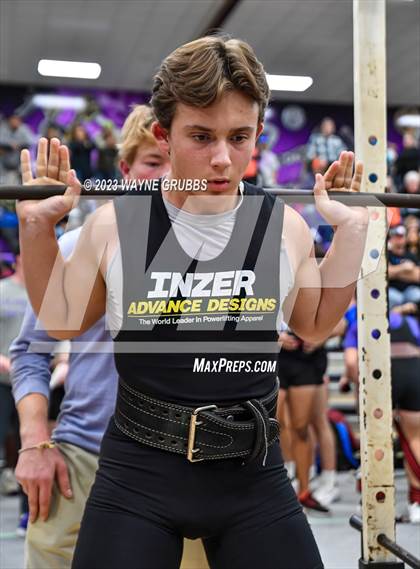 Thumbnail 1 in Hallsville Invitational photogallery.