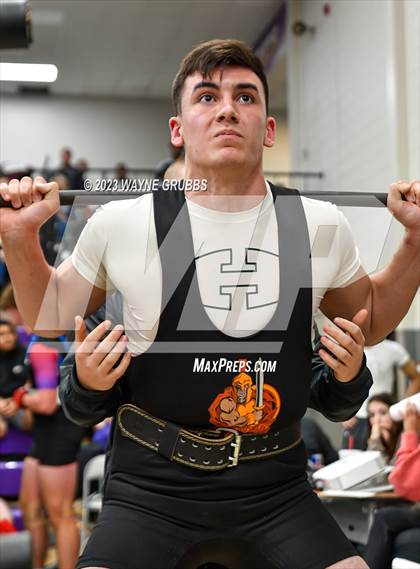 Thumbnail 1 in Hallsville Invitational photogallery.