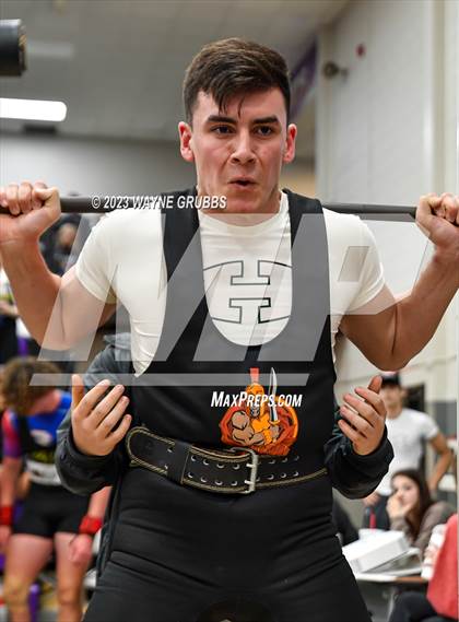 Thumbnail 3 in Hallsville Invitational photogallery.