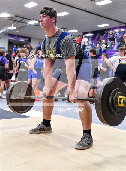 Thumbnail 1 in Hallsville Invitational photogallery.