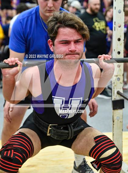 Thumbnail 3 in Hallsville Invitational photogallery.