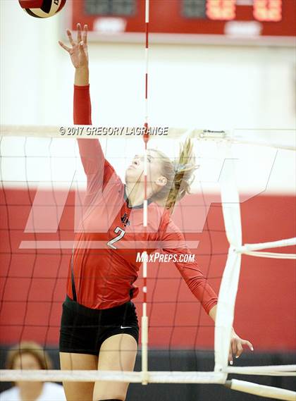 Thumbnail 2 in Liberty vs. Lake Dallas photogallery.