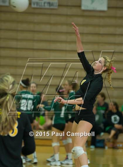 Thumbnail 2 in Basha vs Gilbert (Gilbert Invitational) photogallery.