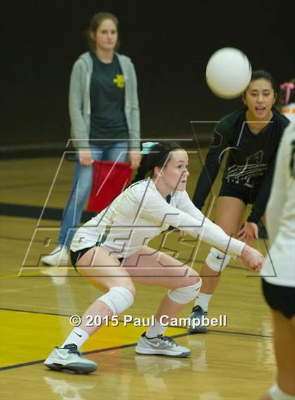 Thumbnail 1 in Basha vs Gilbert (Gilbert Invitational) photogallery.