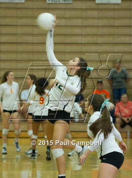 Thumbnail 3 in Basha vs Gilbert (Gilbert Invitational) photogallery.