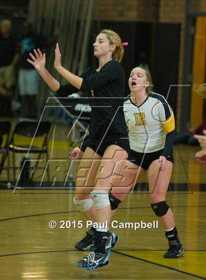 Thumbnail 2 in Basha vs Gilbert (Gilbert Invitational) photogallery.