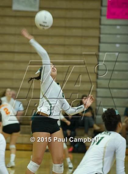 Thumbnail 2 in Basha vs Gilbert (Gilbert Invitational) photogallery.