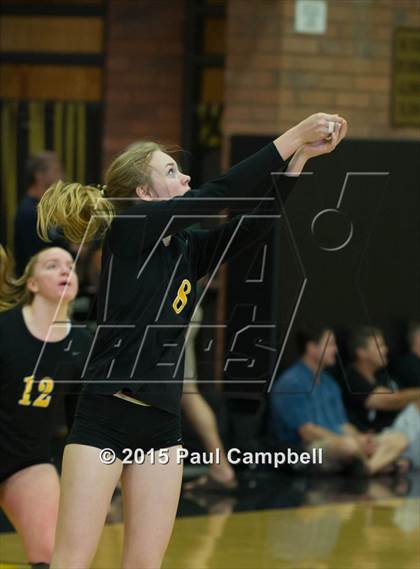 Thumbnail 3 in Basha vs Gilbert (Gilbert Invitational) photogallery.