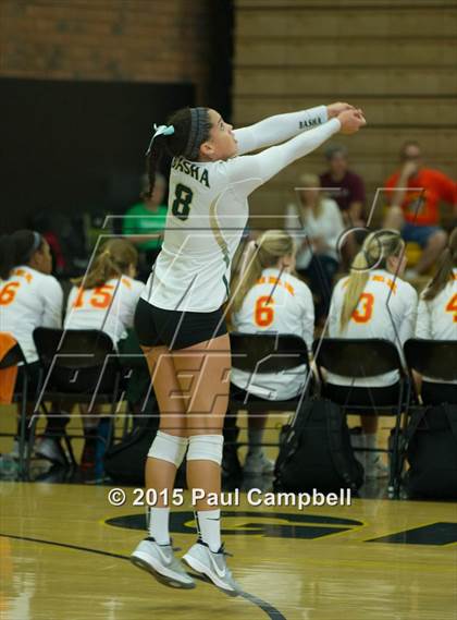 Thumbnail 2 in Basha vs Gilbert (Gilbert Invitational) photogallery.