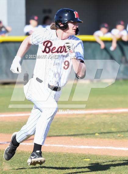 Thumbnail 2 in Mead vs. McMinnville  (Coach Bob Invitational) photogallery.