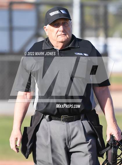 Thumbnail 3 in Mead vs. McMinnville  (Coach Bob Invitational) photogallery.
