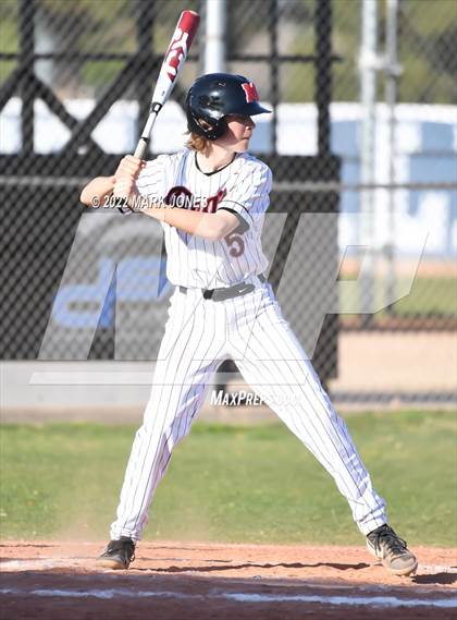 Thumbnail 3 in Mead vs. McMinnville  (Coach Bob Invitational) photogallery.