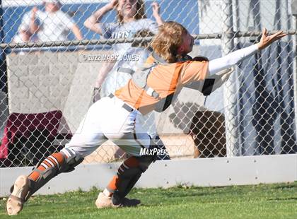 Thumbnail 3 in Mead vs. McMinnville  (Coach Bob Invitational) photogallery.