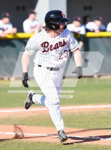 Thumbnail 1 in Mead vs. McMinnville  (Coach Bob Invitational) photogallery.