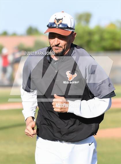 Thumbnail 3 in Mead vs. McMinnville  (Coach Bob Invitational) photogallery.