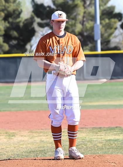 Thumbnail 1 in Mead vs. McMinnville  (Coach Bob Invitational) photogallery.