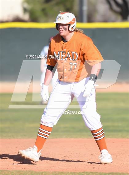 Thumbnail 2 in Mead vs. McMinnville  (Coach Bob Invitational) photogallery.