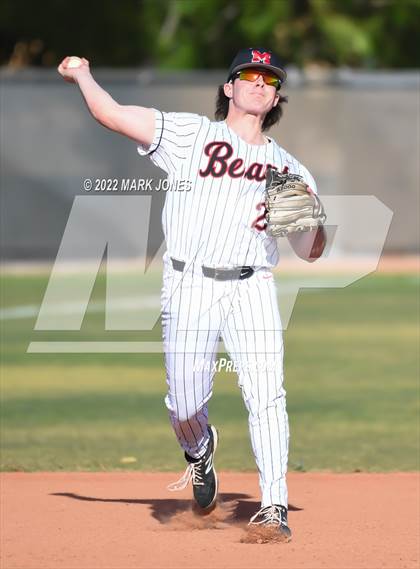 Thumbnail 1 in Mead vs. McMinnville  (Coach Bob Invitational) photogallery.