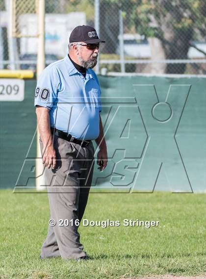 Thumbnail 2 in Moreau Catholic @ James Logan photogallery.