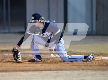 Thumbnail 2 in Texas Alliance of Christian Athletes vs. Grace Prep photogallery.