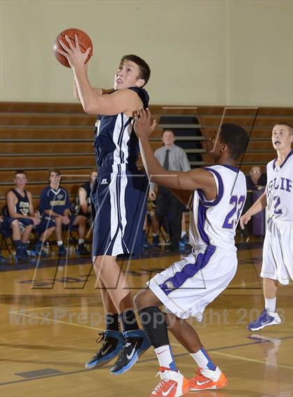 Thumbnail 1 in Islip vs Bayport-Bluepoint (Islip Holiday Tornament) photogallery.