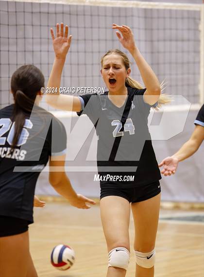 Thumbnail 3 in Layton vs. Twin Falls photogallery.