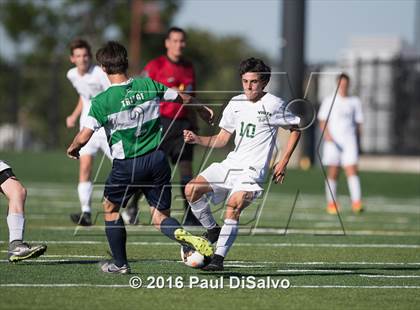 Thumbnail 3 in Mountain Vista vs. ThunderRidge photogallery.